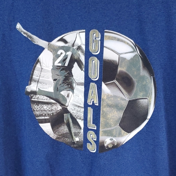 Old Navy Active Navy blue shirt with soccer print - Picture 2 of 6